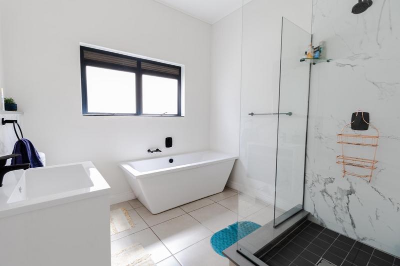 To Let 2 Bedroom Property for Rent in The Huntsman Western Cape
